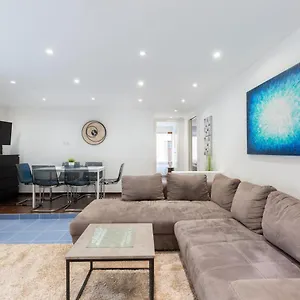  Apartman Space In Gozsdu